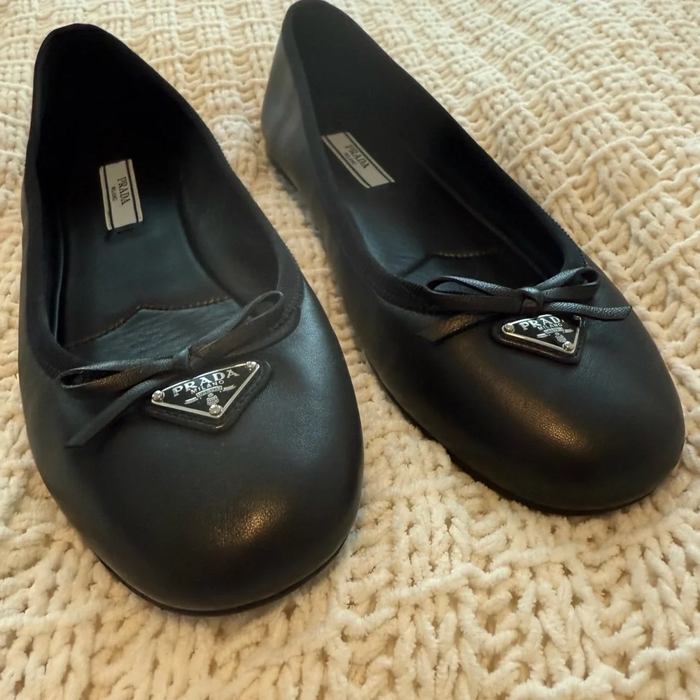 Prada Black Leather Ballet Flats with Triangle Logo - Picture 2 of 6